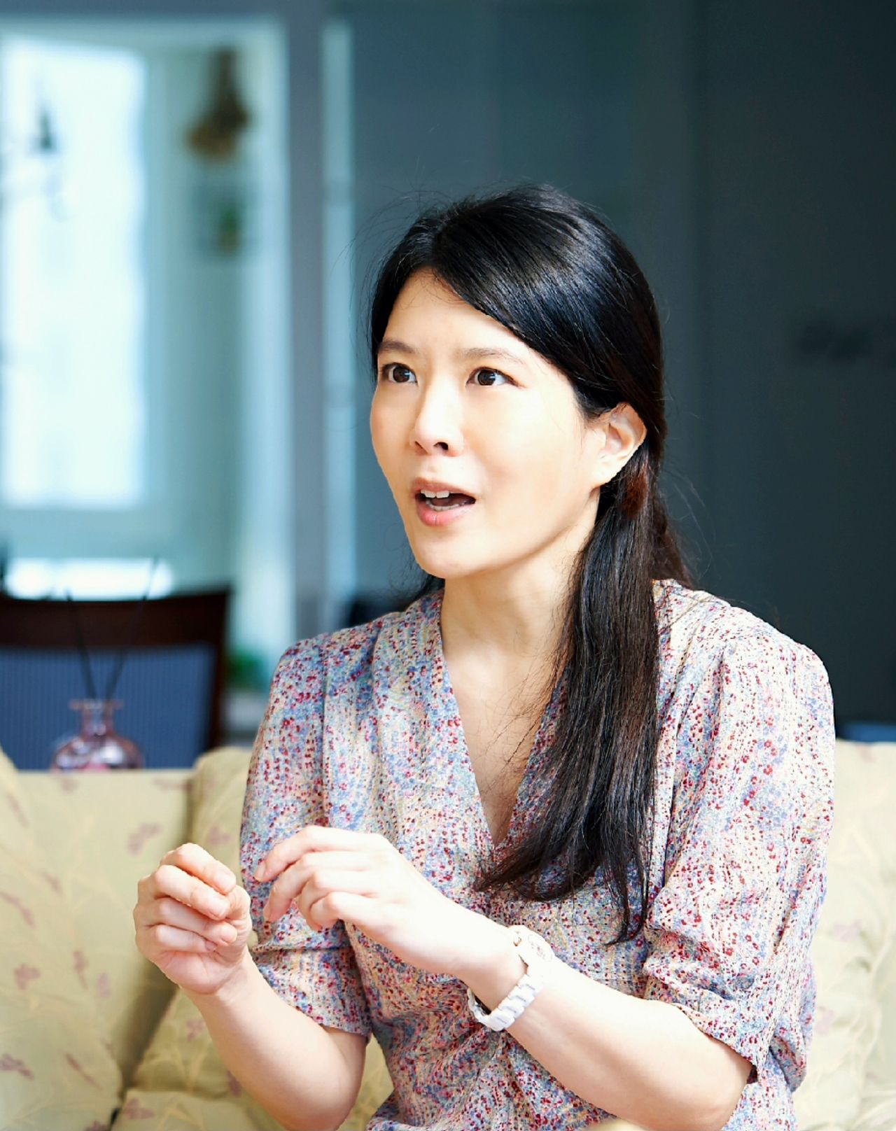 김나영_교사, 작가