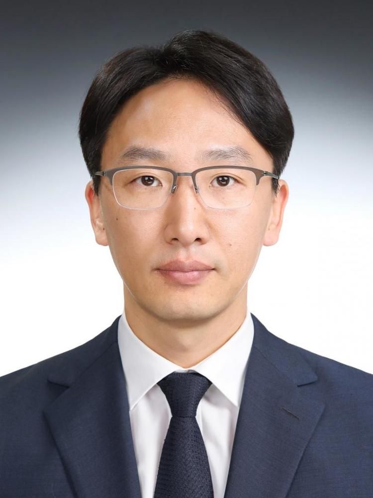 이형배_프린스턴대학교 한국학 사서